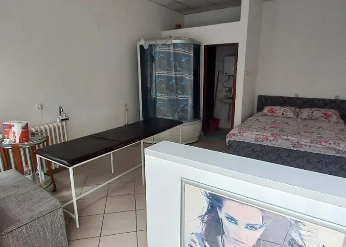 Big Bed, Rumenacka 7 Novi Sad
